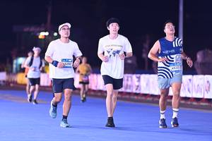 BIB: 
                            <button type="button" onclick="openModal(24223892)" class="btn btn-primary btn-sm float-right btn-popup" data-toggle="modal" data-target=".modal-high-quality">
                        <i class="fas fa-shopping-cart"></i> Add to Cart
                    </button>
                                            <button type="button" onclick="isThisMe(24223892, true)" class="btn btn-success btn-sm float-right btn-popup btn-isme hidden" data-toggle="tooltip" data-placement="bottom" title="นี่คือรูปของคุณใช่ไหม คลิกที่นี่เพื่อเอาเข้าอัลบั้ม">
                        <i class="fas fa-plus"></i> Add to album
                    </button>
                    <button type="button" onclick="isThisMe(24223892, false)" class="btn btn-warning btn-sm float-right btn-popup btn-isnotme hidden">
                        <i class="fas fa-ban"></i> Remove from album
                    </button>